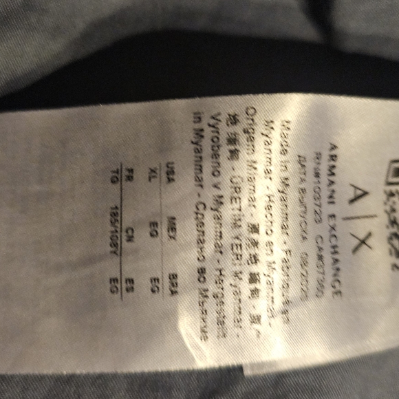 Men XL (slim) short sleeve shirt Armani - Picture 4 of 4